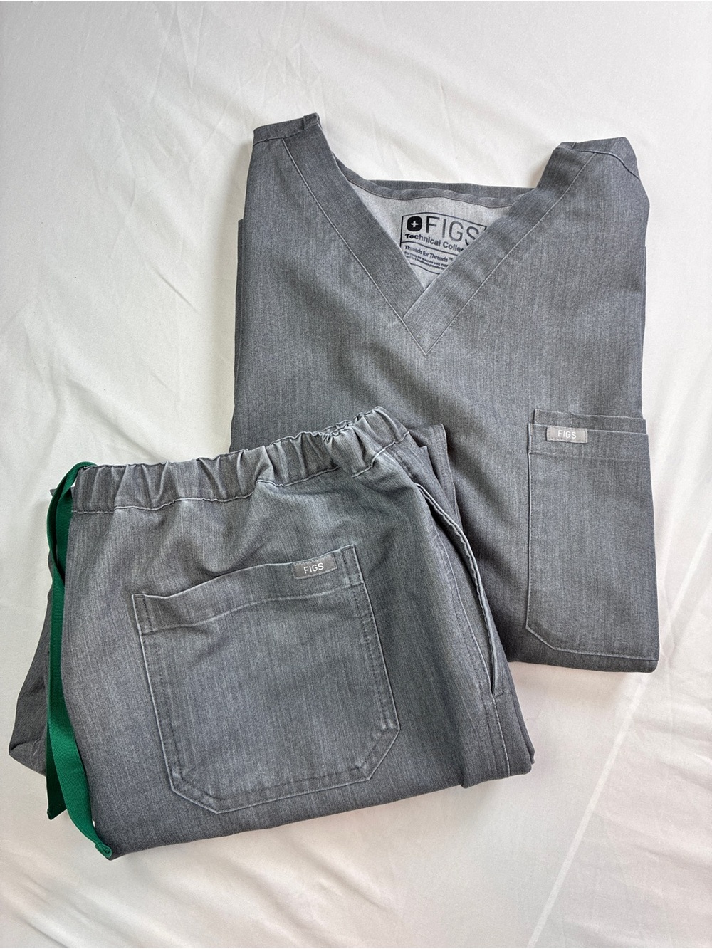 FIGS Men’s Gray Scrub Pants - Nursing CNA Xray Surgery Therapy Medical Wear XL